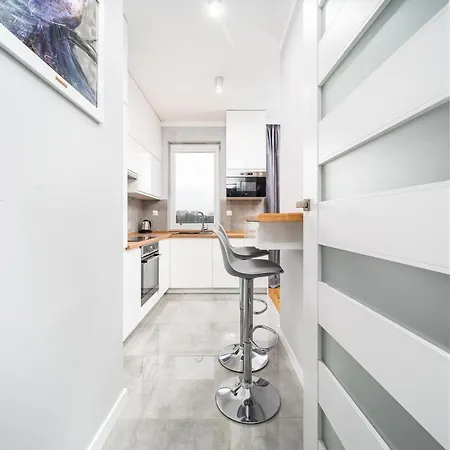 Krypska 13 By Homeprime *