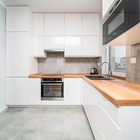 Krypska 13 By Homeprime Daire Varşova